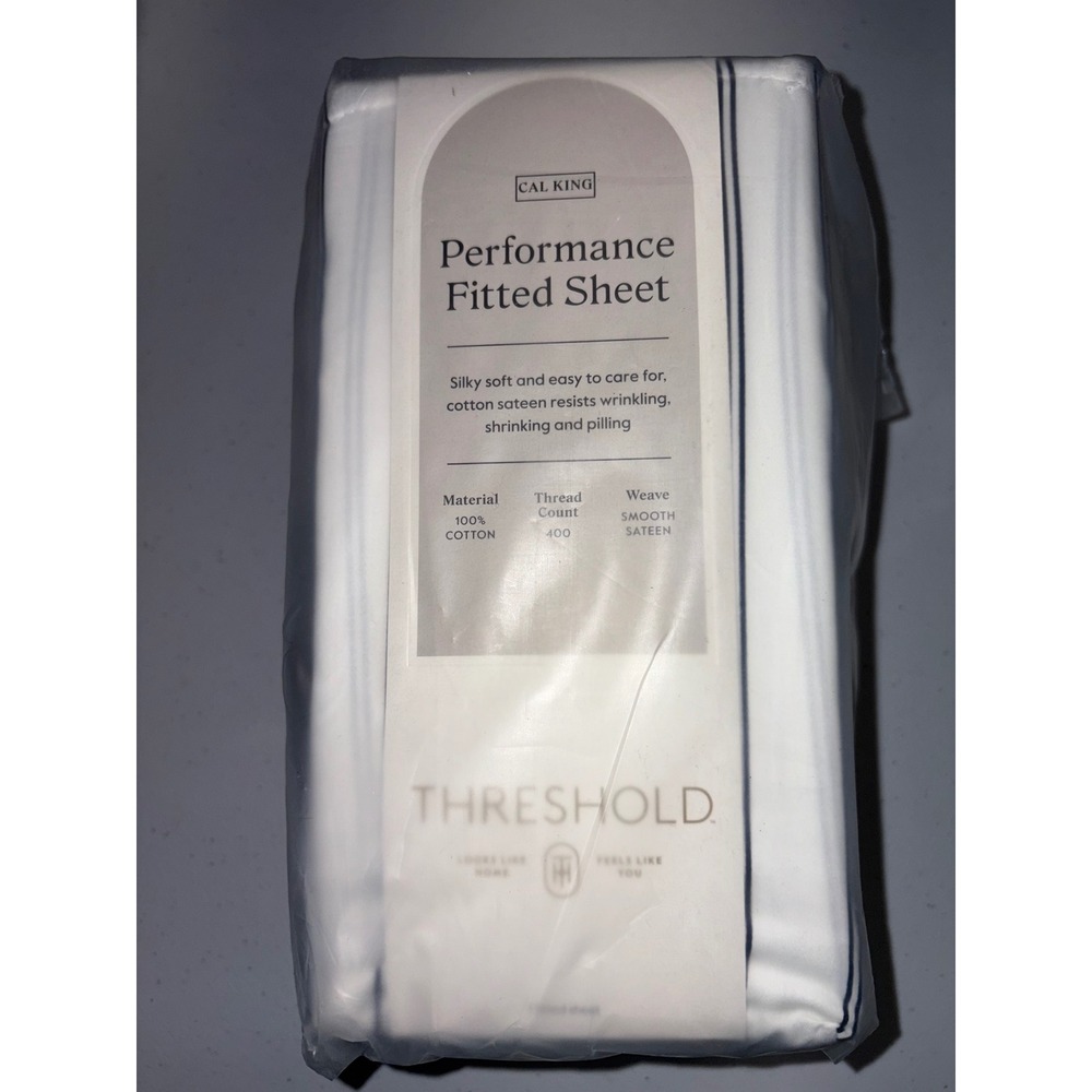 Threshold Performance Fitted Sheet Cal King 400 Thread Count Cotton Sateen White